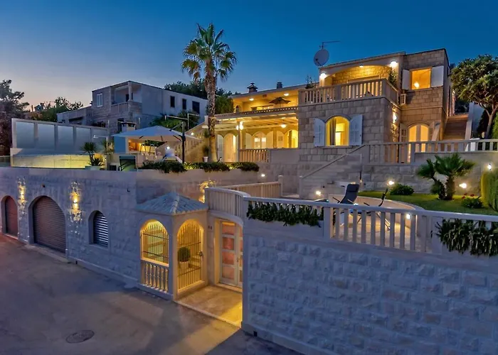 Seaside Luxury With A Swimming Pool Puntinak, Brac - 2964 Villa